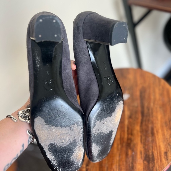 St. John vintage plum/gray Heels - Picture 7 of 8